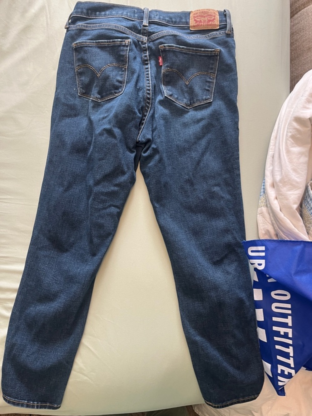 Levi's Women's Skinny Jeans in Dark Blue Denim